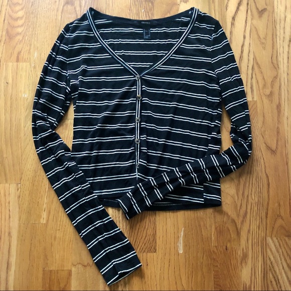 Forever 21 Long Sleeve Crop Top - Picture 1 of 4